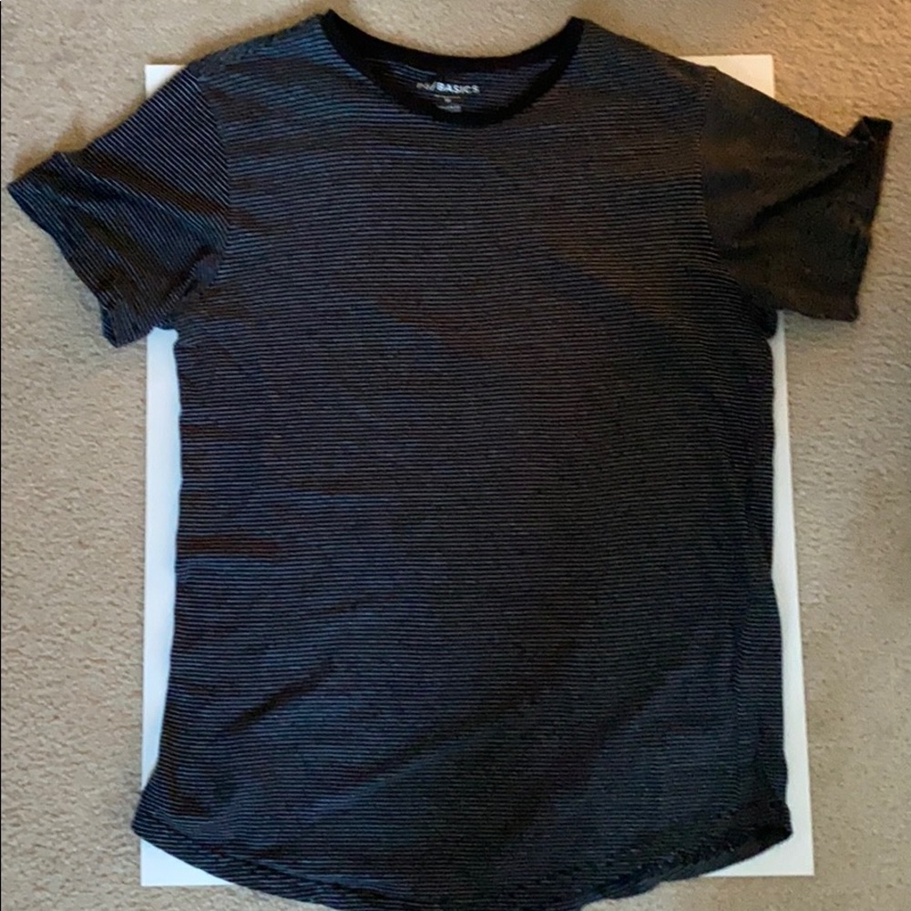 PACSUN- Men’s PS/Basics Short Sleeve Shirt